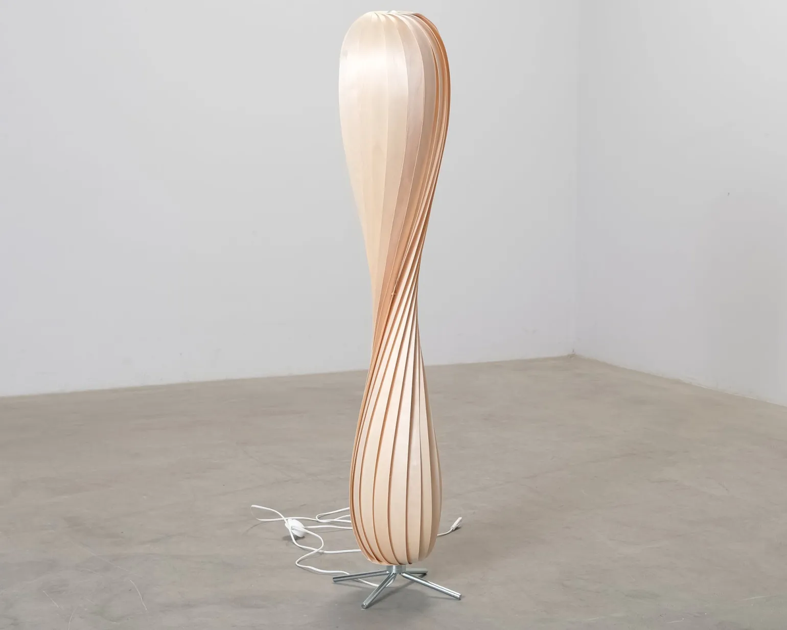 Tom Rossau TR7 golvlampa Natural