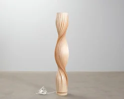 Tom Rossau TR4 golvlampa natural / björk