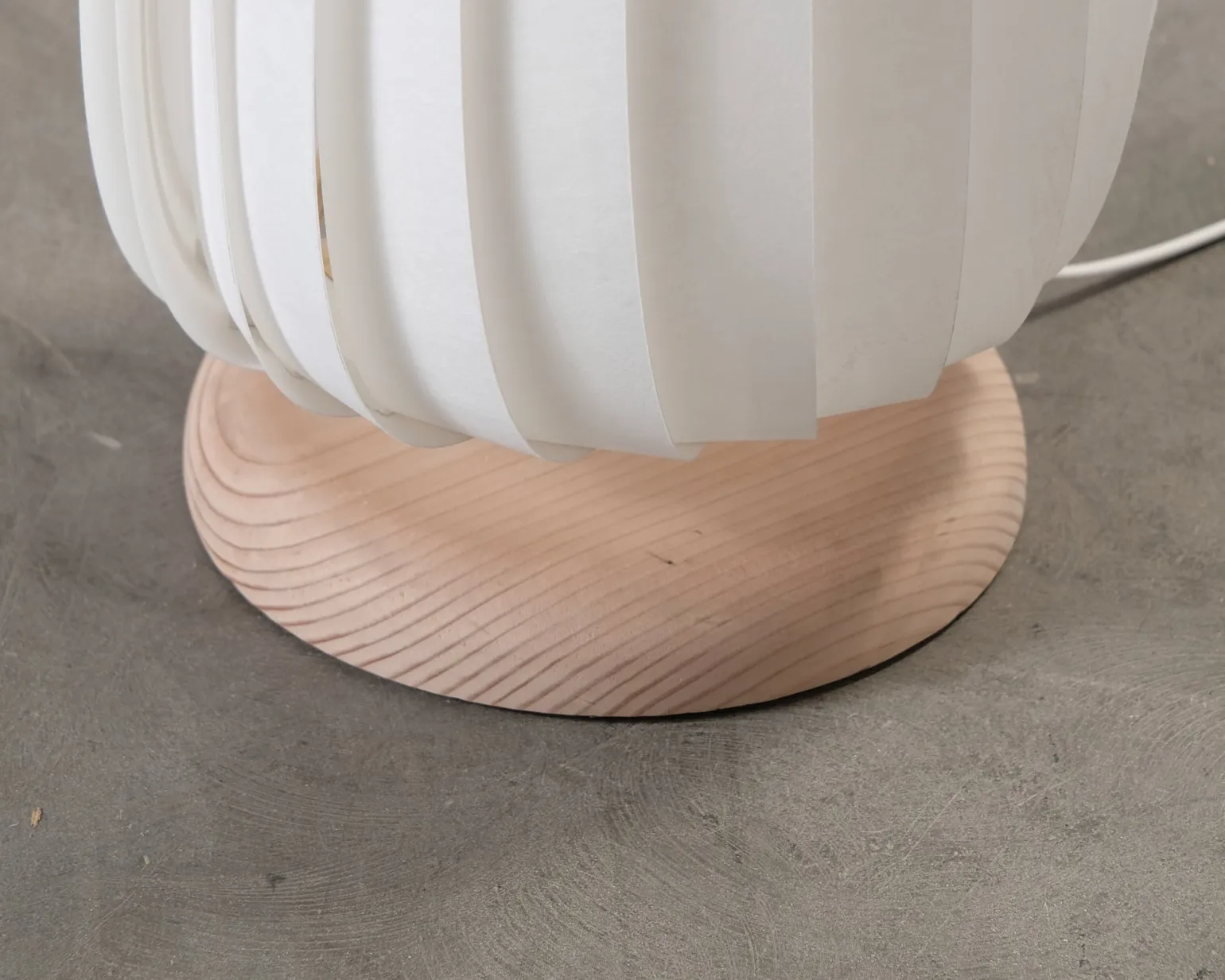 Tom Rossau TR41 golvlampa vit