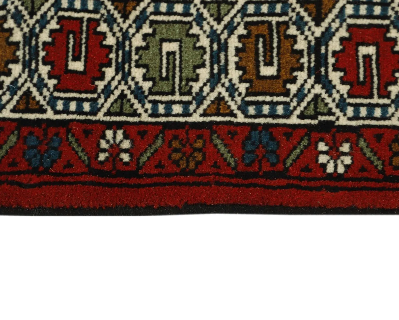 Torkaman Fine orientalisk matta 156 x 238 cm