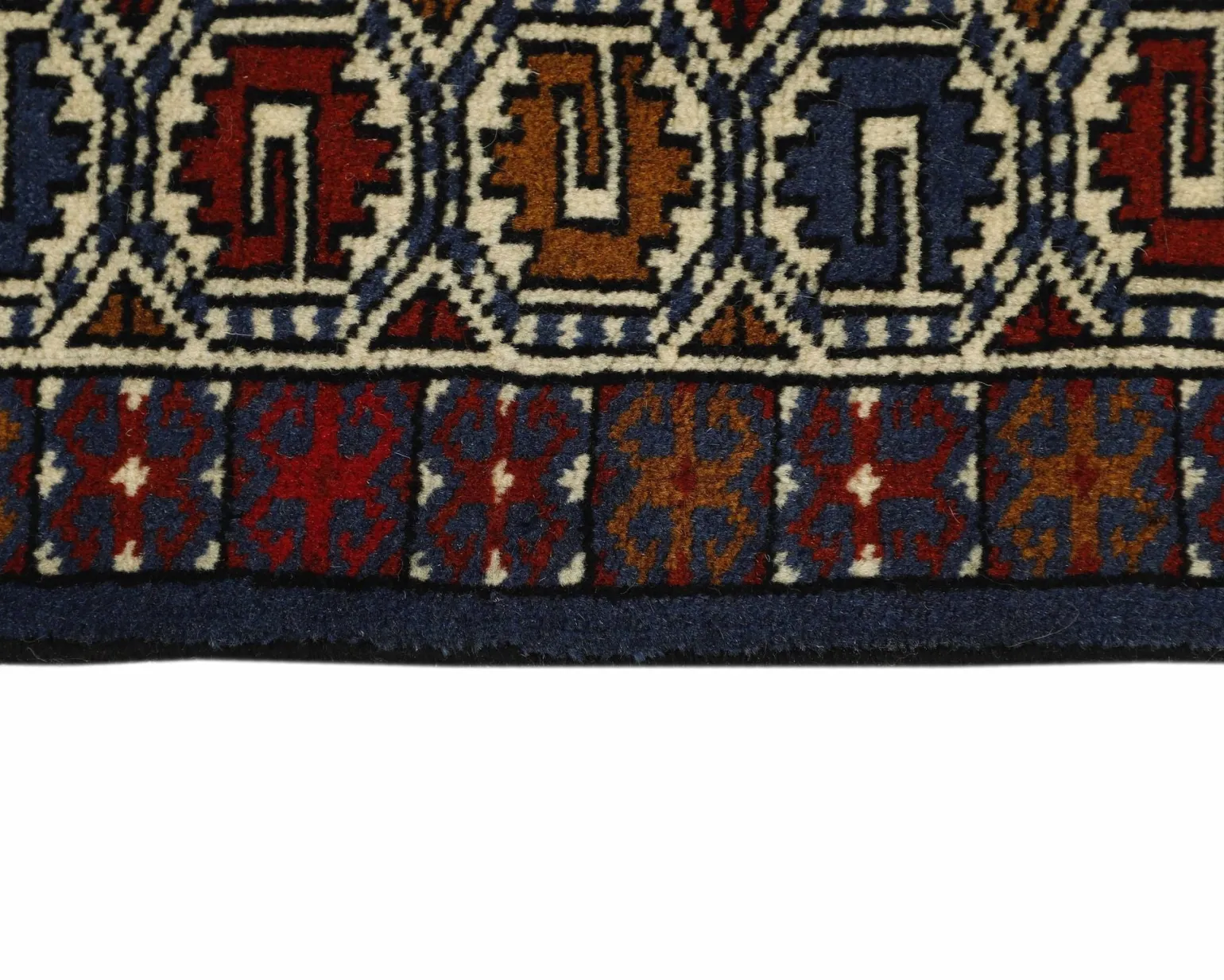 Torkaman Fine orientalisk matta 136 x 195 cm