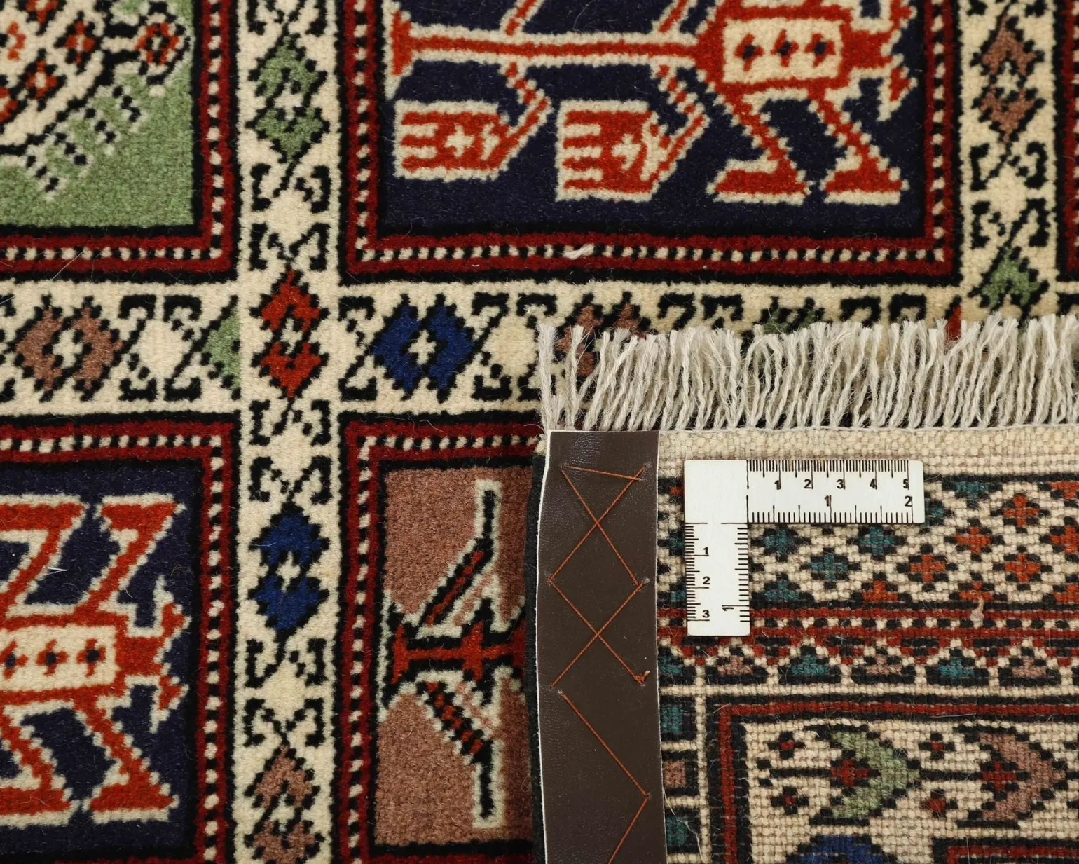 Torkaman Fine orientalisk matta 157 x 245 cm