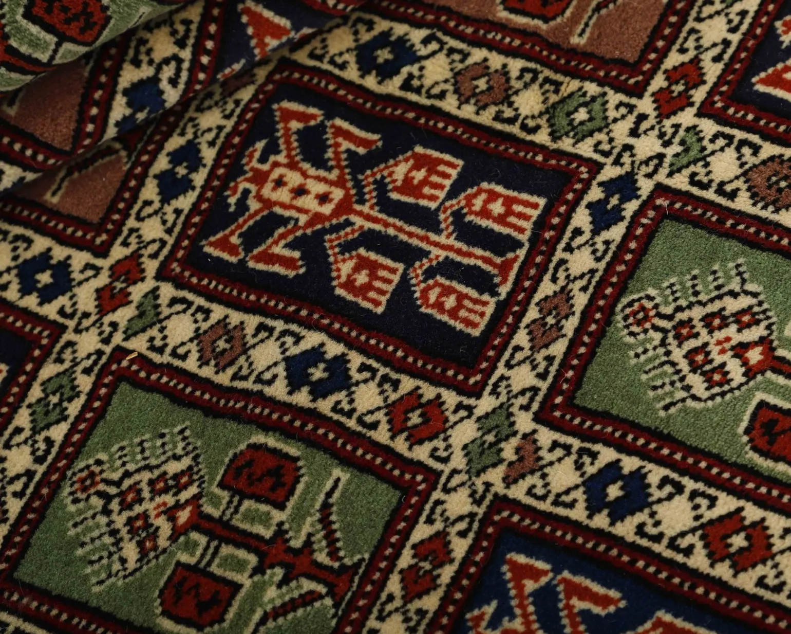 Torkaman Fine orientalisk matta 157 x 245 cm
