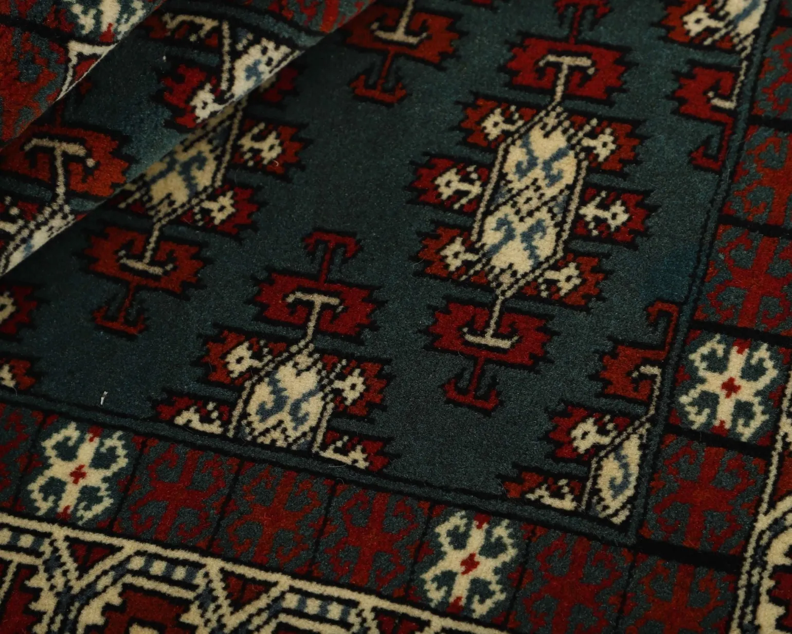 Torkaman Fine orientalisk matta 104 x 150 cm
