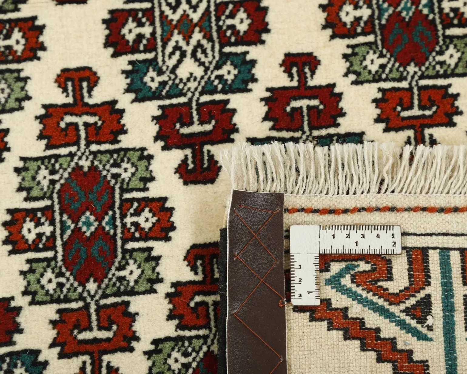 Torkaman Fine orientalisk matta 156 x 247 cm