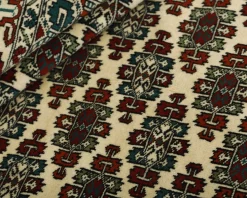 Torkaman Fine orientalisk matta 156 x 247 cm