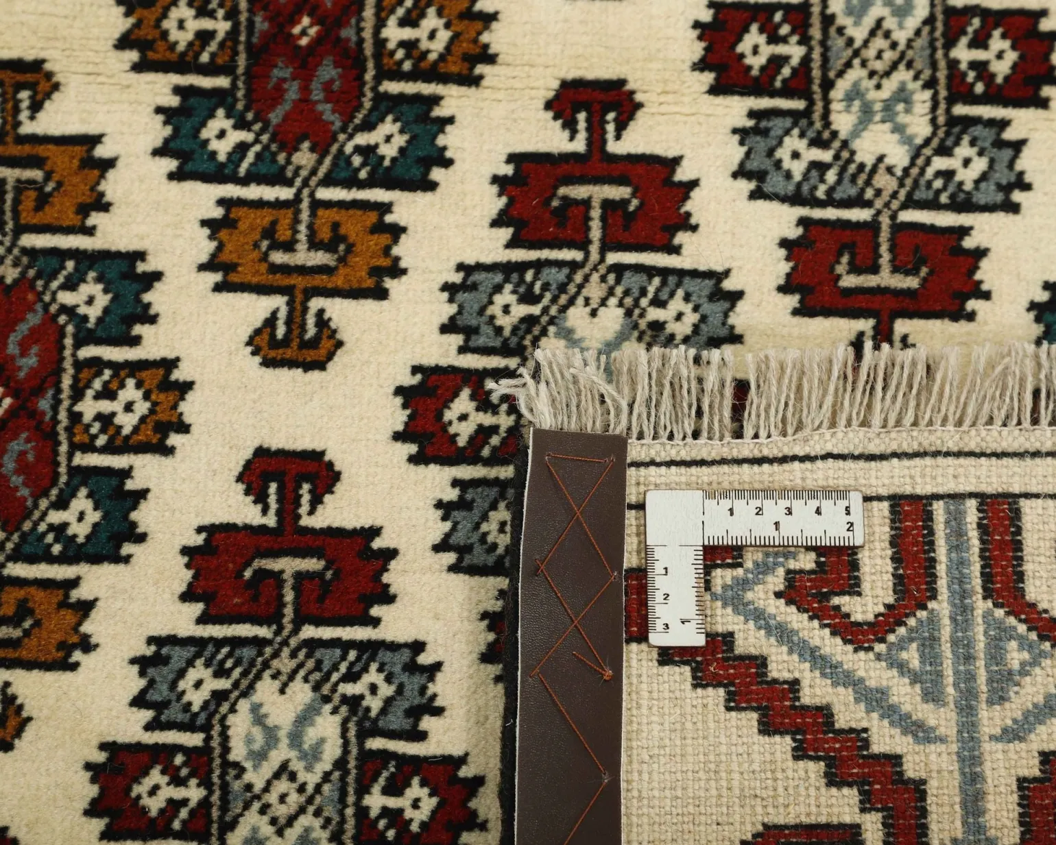 Torkaman Fine orientalisk matta 155 x 245 cm