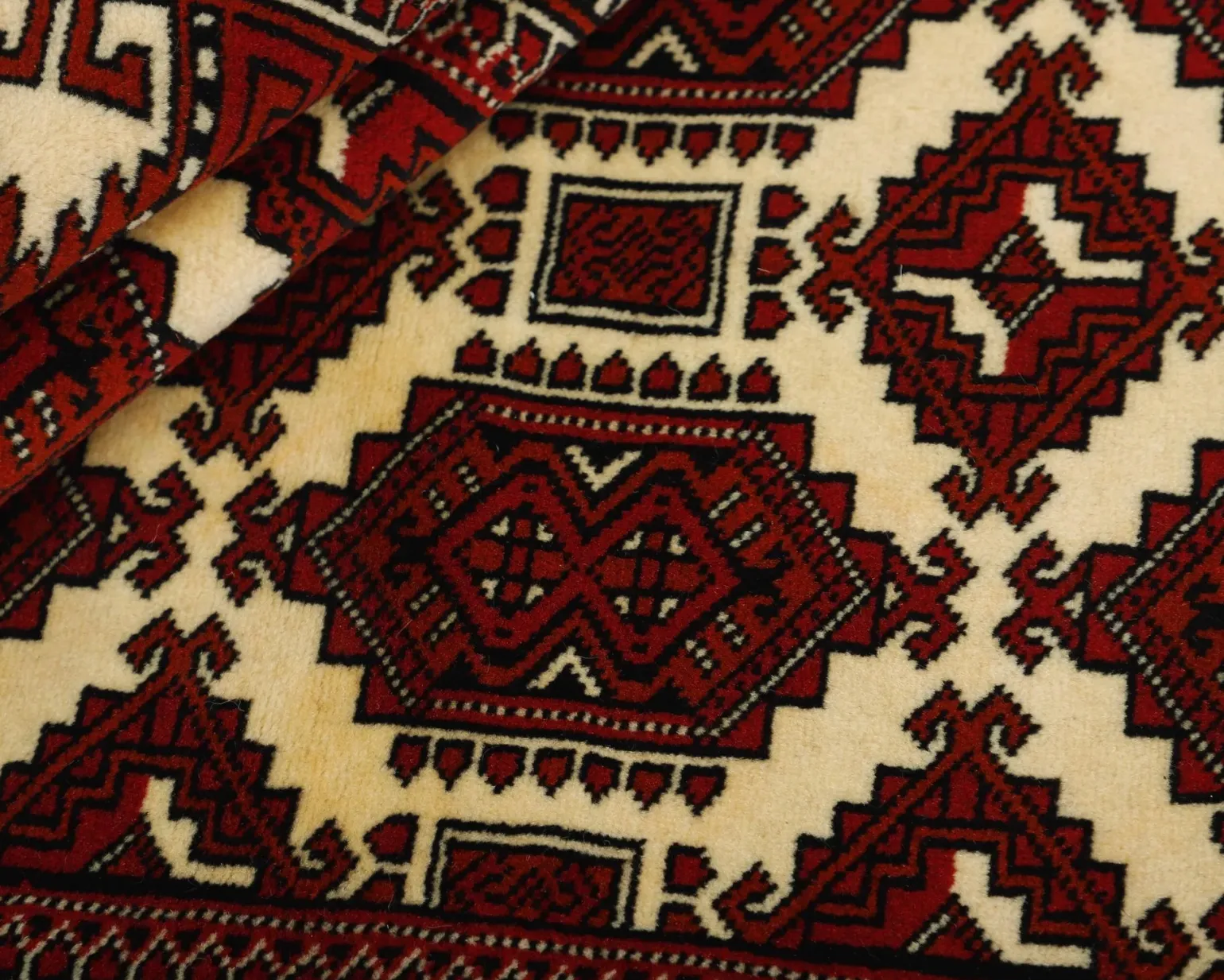 Torkaman orientalisk matta 103 x 143 cm