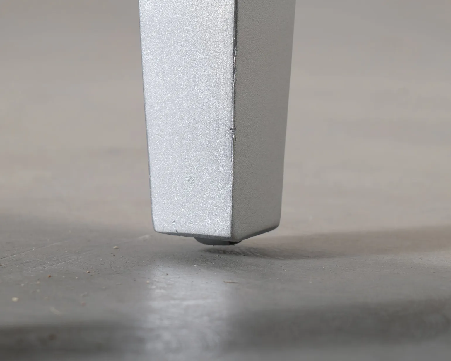 TV-bänk silver