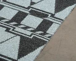 Varg Designkollektiv Stad matta 70 x 350 cm blå