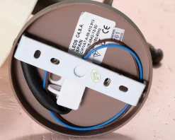 Vägglampa brun