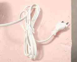 Vägglampa i metall