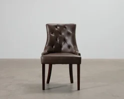 Viktoria matstol brun, set om 2