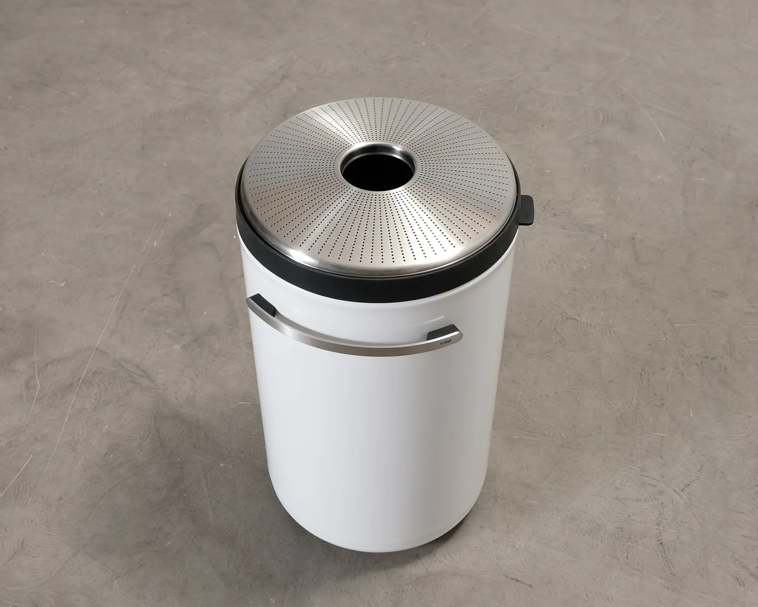 VIPP 17 tvättkorg 75 l vit