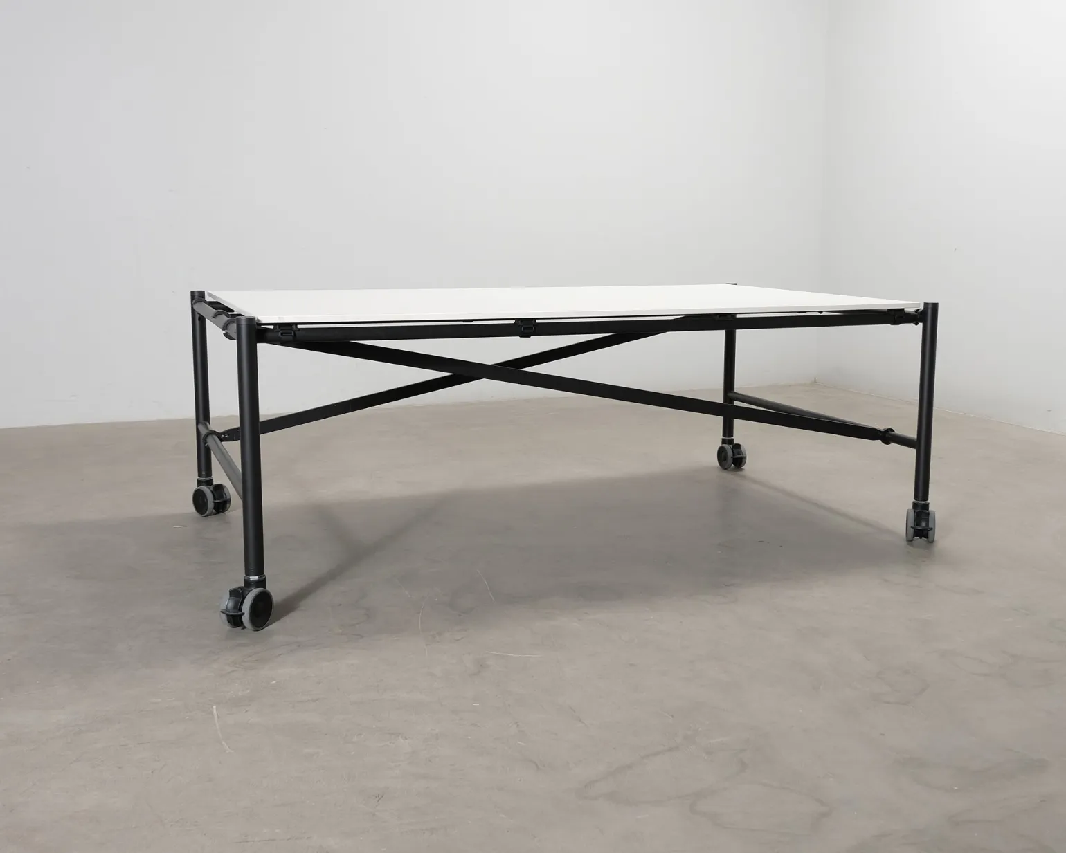 Vitra Comma bord 120 x 200 cm cm vit / svart