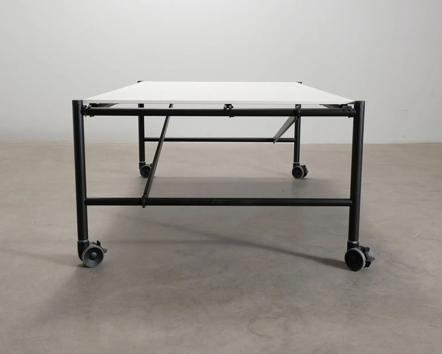 Vitra Comma bord 120 x 200 cm cm vit / svart