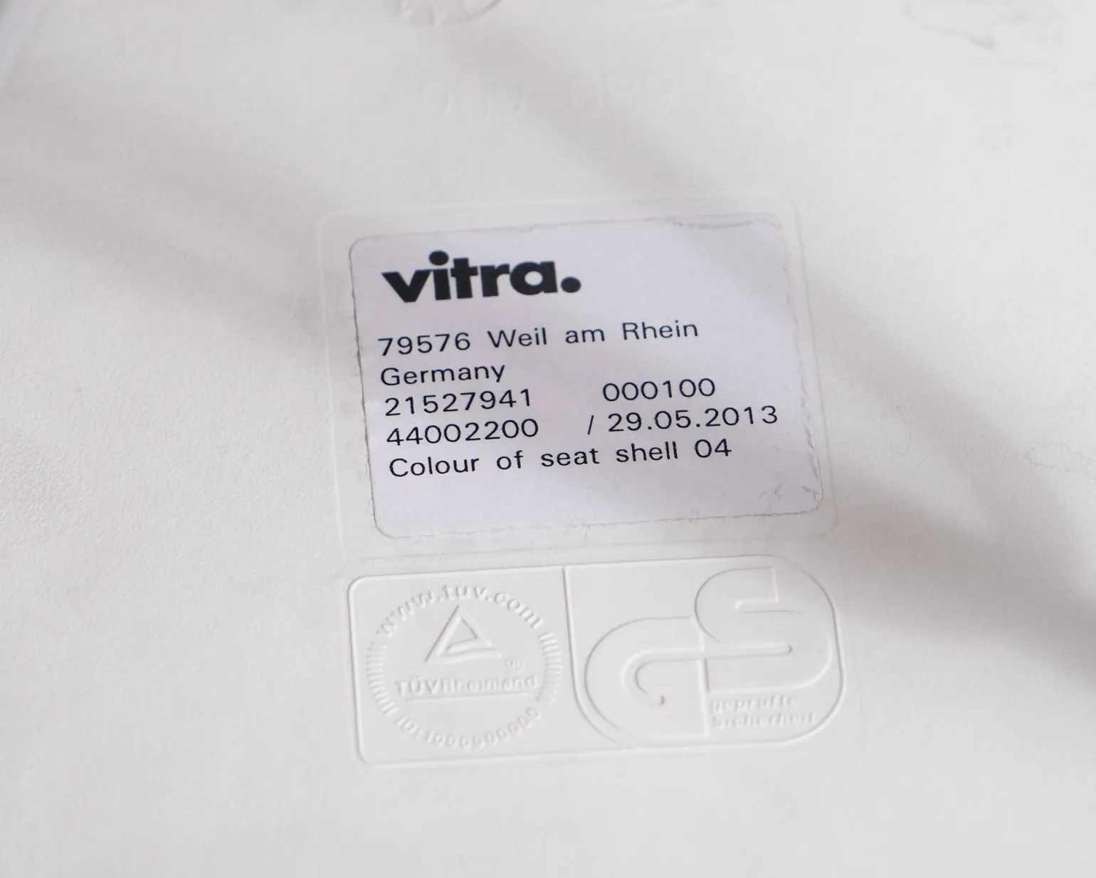 Vitra Eames DSR stol vit