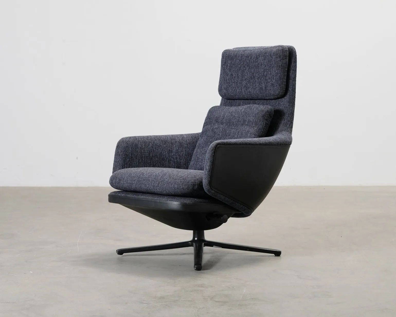 Vitra Grand Relax fåtölj blå / svart