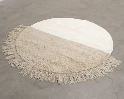 Woven Works Arc ullmatta ø 160 cm vit / beige