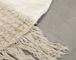 Woven Works Arc ullmatta ø 160 cm vit / beige