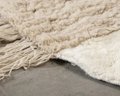 Woven Works Arc ullmatta ø 160 cm vit / beige