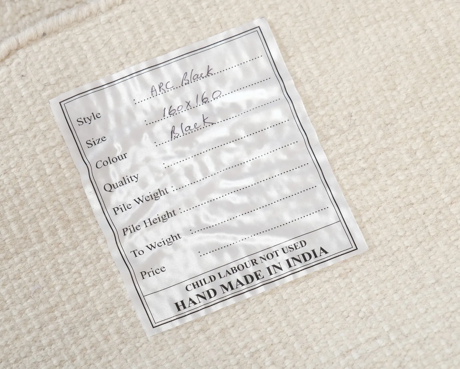 Woven Works Arc ullmatta 160 cm vit / svart