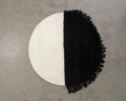 Woven Works Arc ullmatta ø 200 cm vit / svart