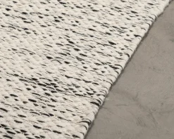 Woven Works Väre matta 155 x 225 cm vit