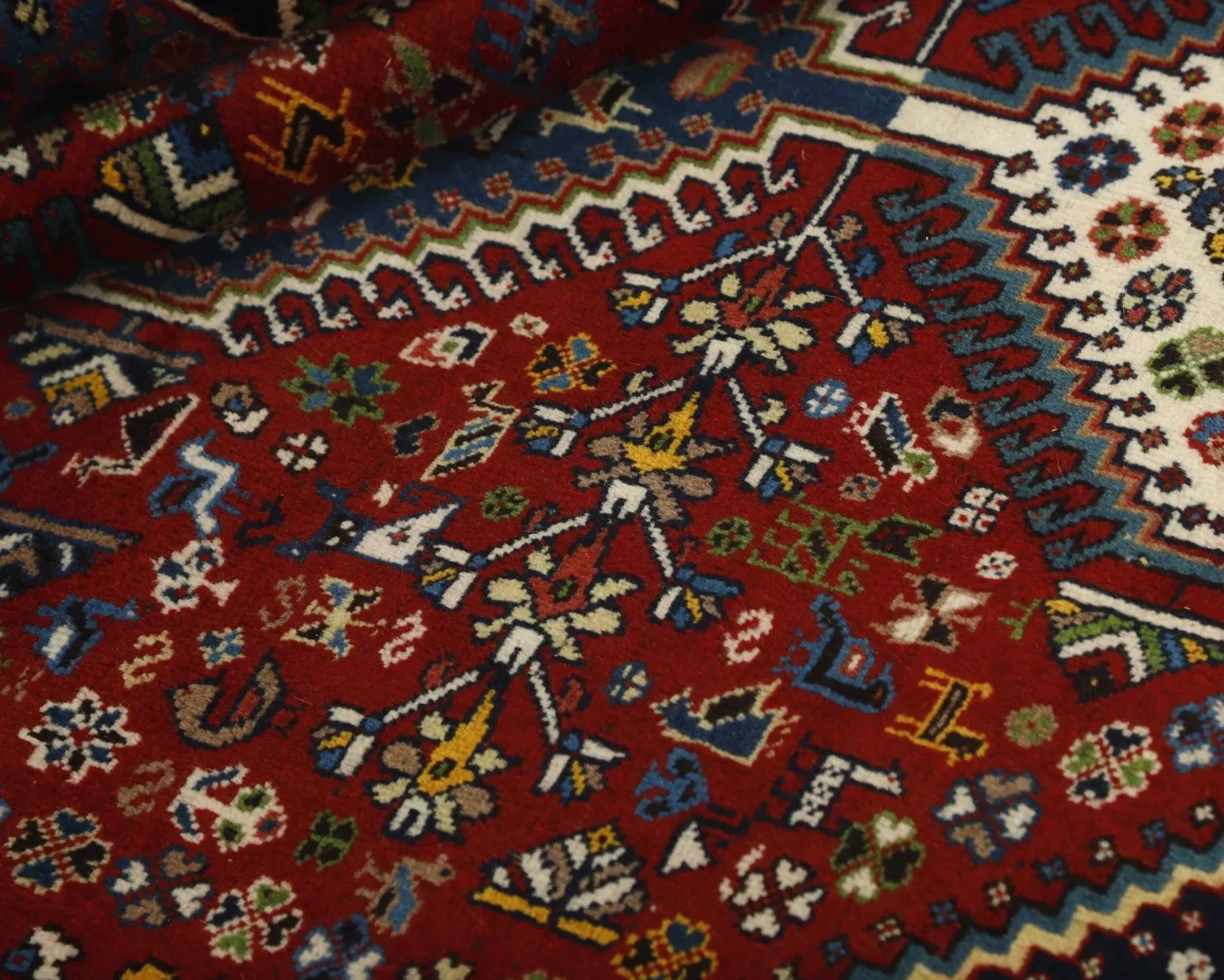Yalameh orientalisk matta 152 x 191 cm