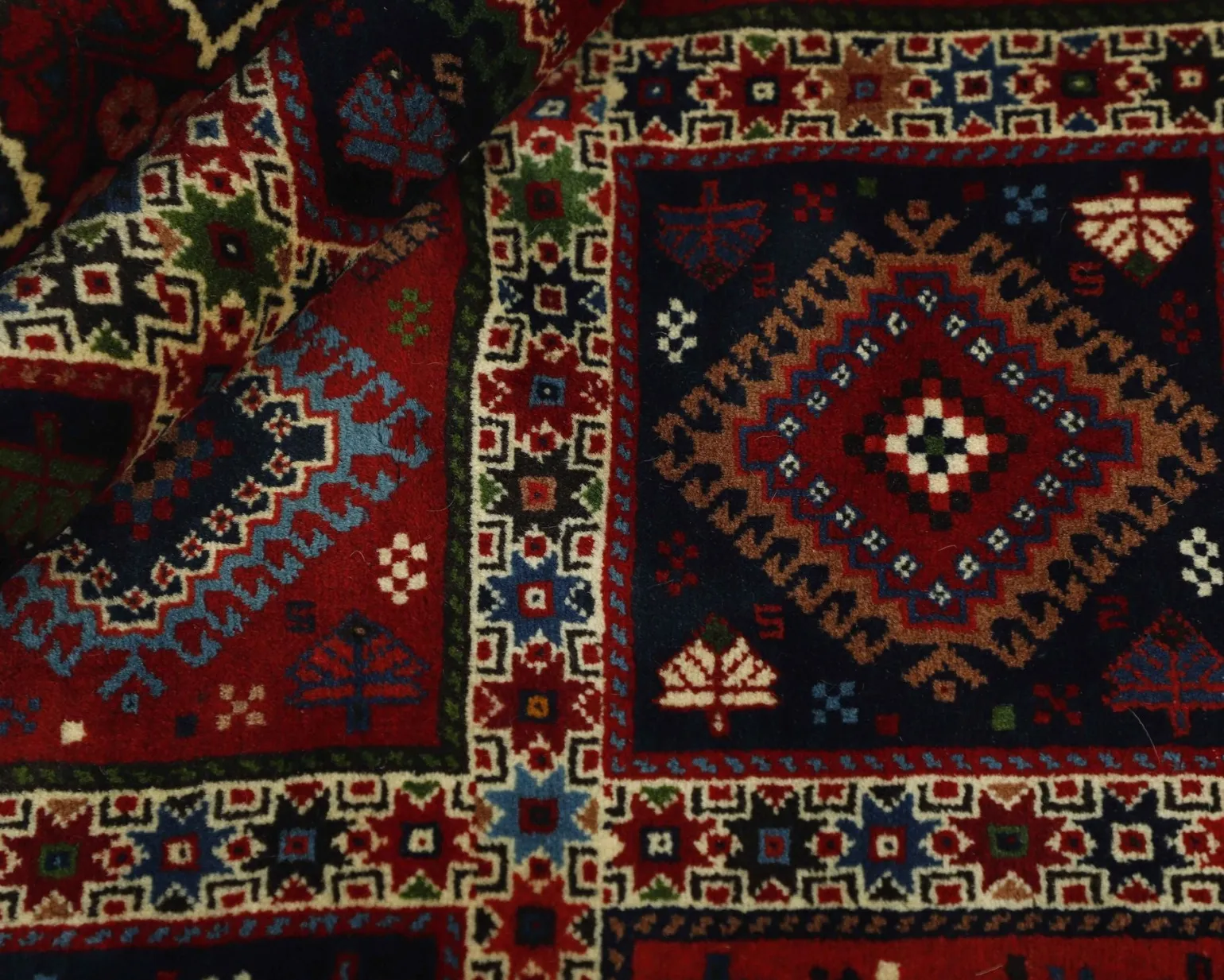 Yalameh orientalisk matta 152 x 194 cm