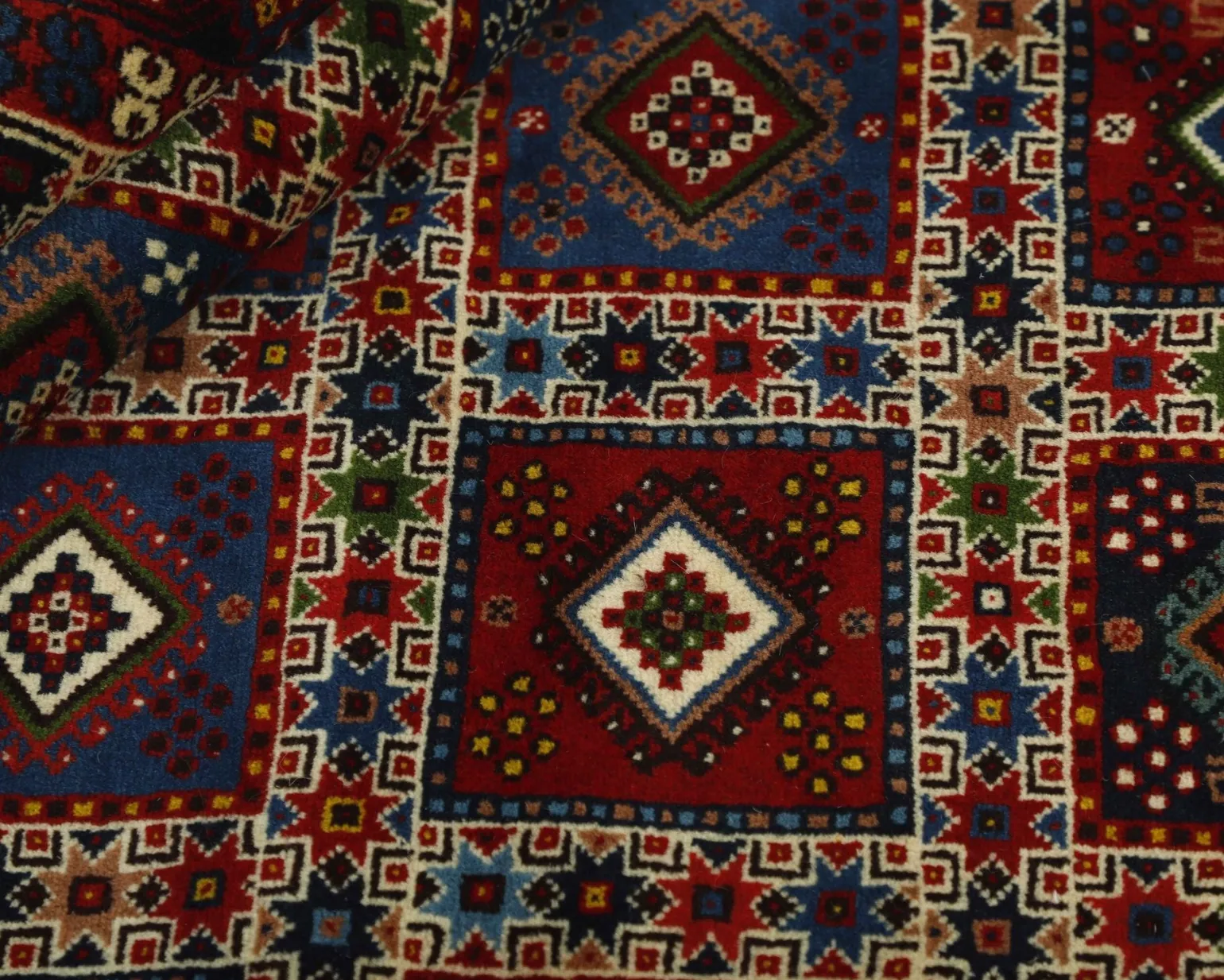 Yalameh orientalisk matta 154 x 202 cm