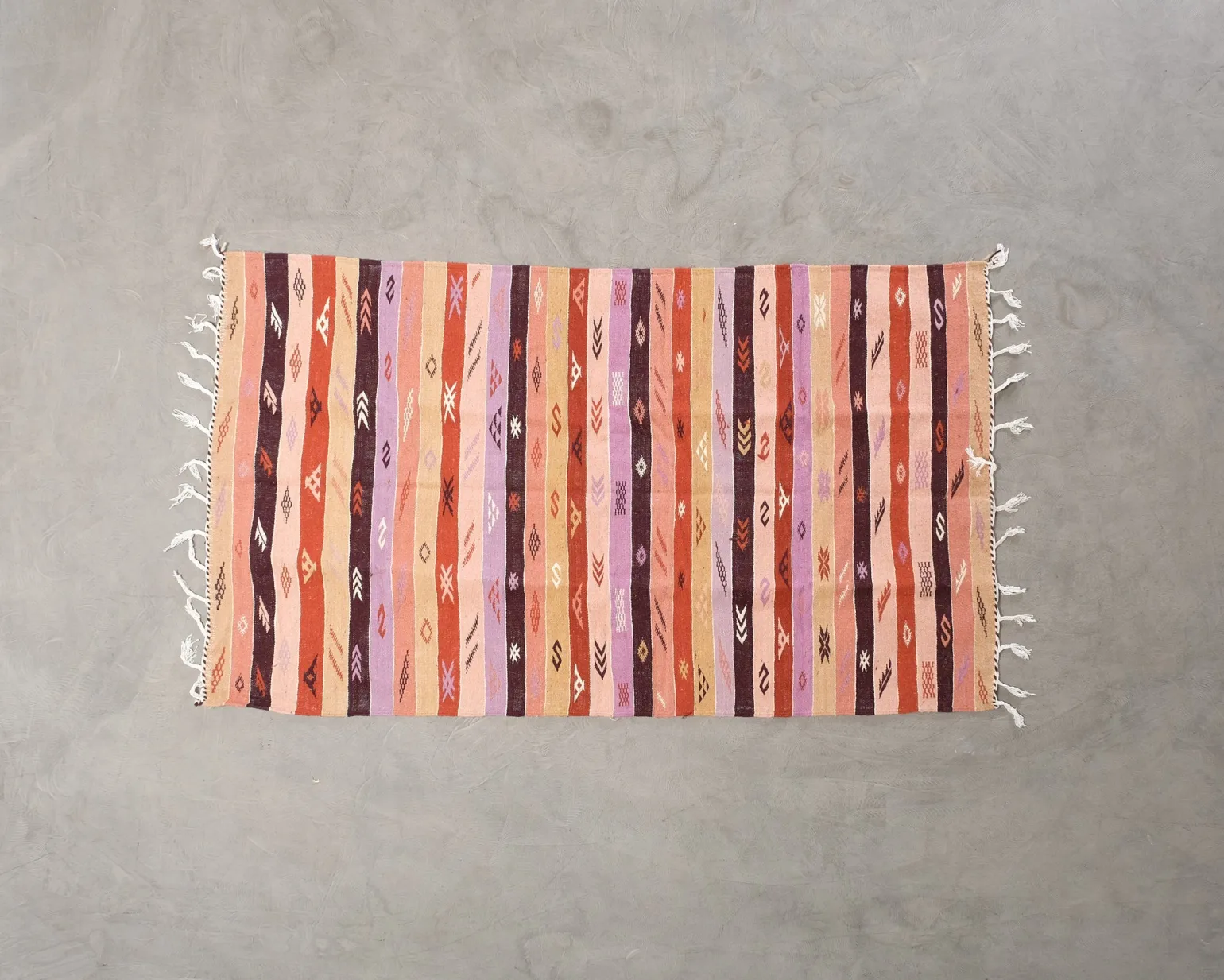 Zanafi nomadmatta röd 130 x 230 cm