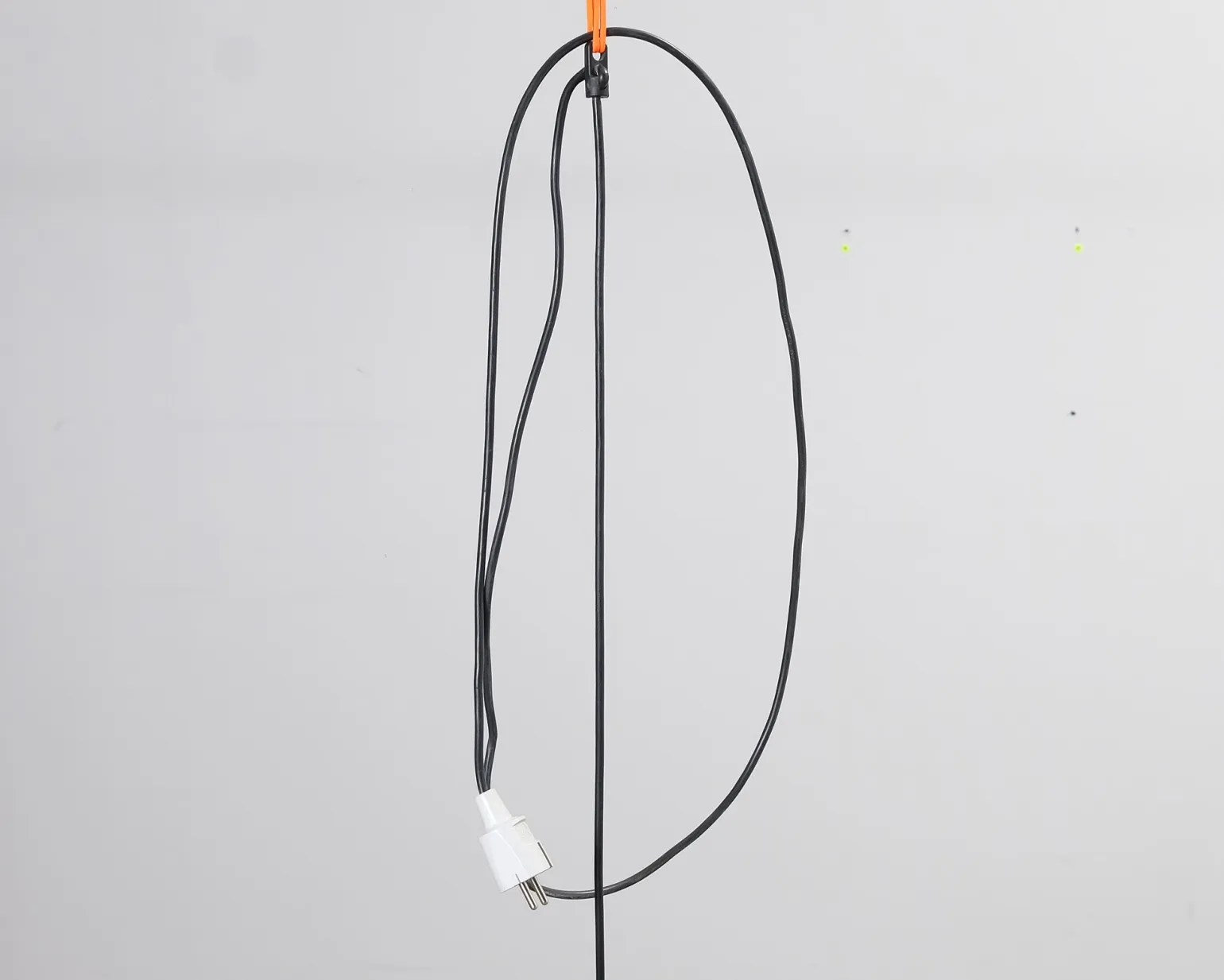 Zero Lighting Hide pendellampa svart ø 30 cm